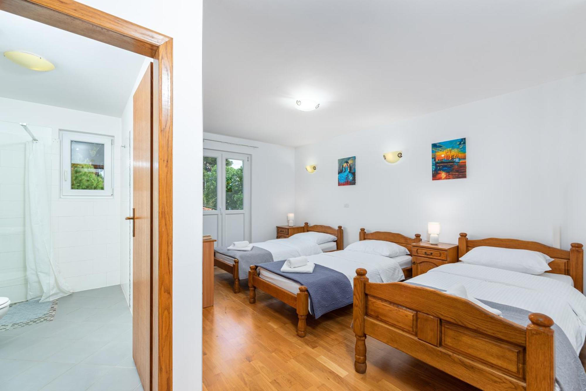 Laco De Pelagius Rooms Новиград Экстерьер фото